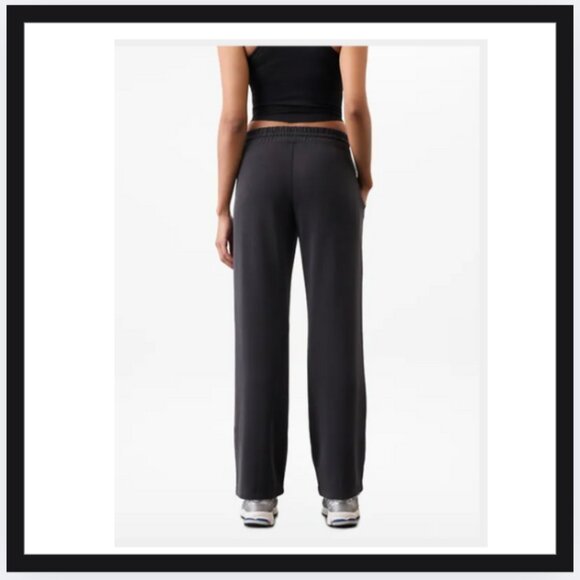 Seasoft quarter zip + Mid Rise Straight Pant SET - Picture 4 of 5